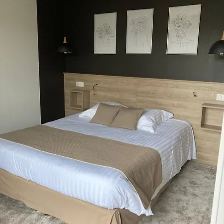 酒店 Logis Restaurant Des Voyageurs 勒马尔奇奥·维勒