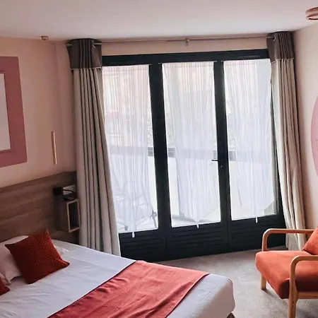 Logis Restaurant Des Voyageurs Hotel