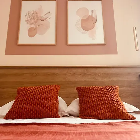 Logis Restaurant Des Voyageurs 2*