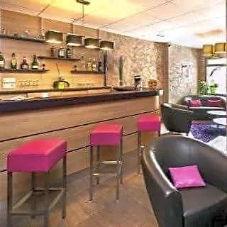 Logis Restaurant Des Voyageurs Hotel