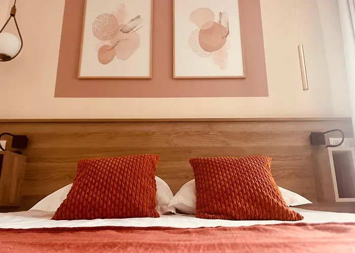 Logis Restaurant Des Voyageurs 2*